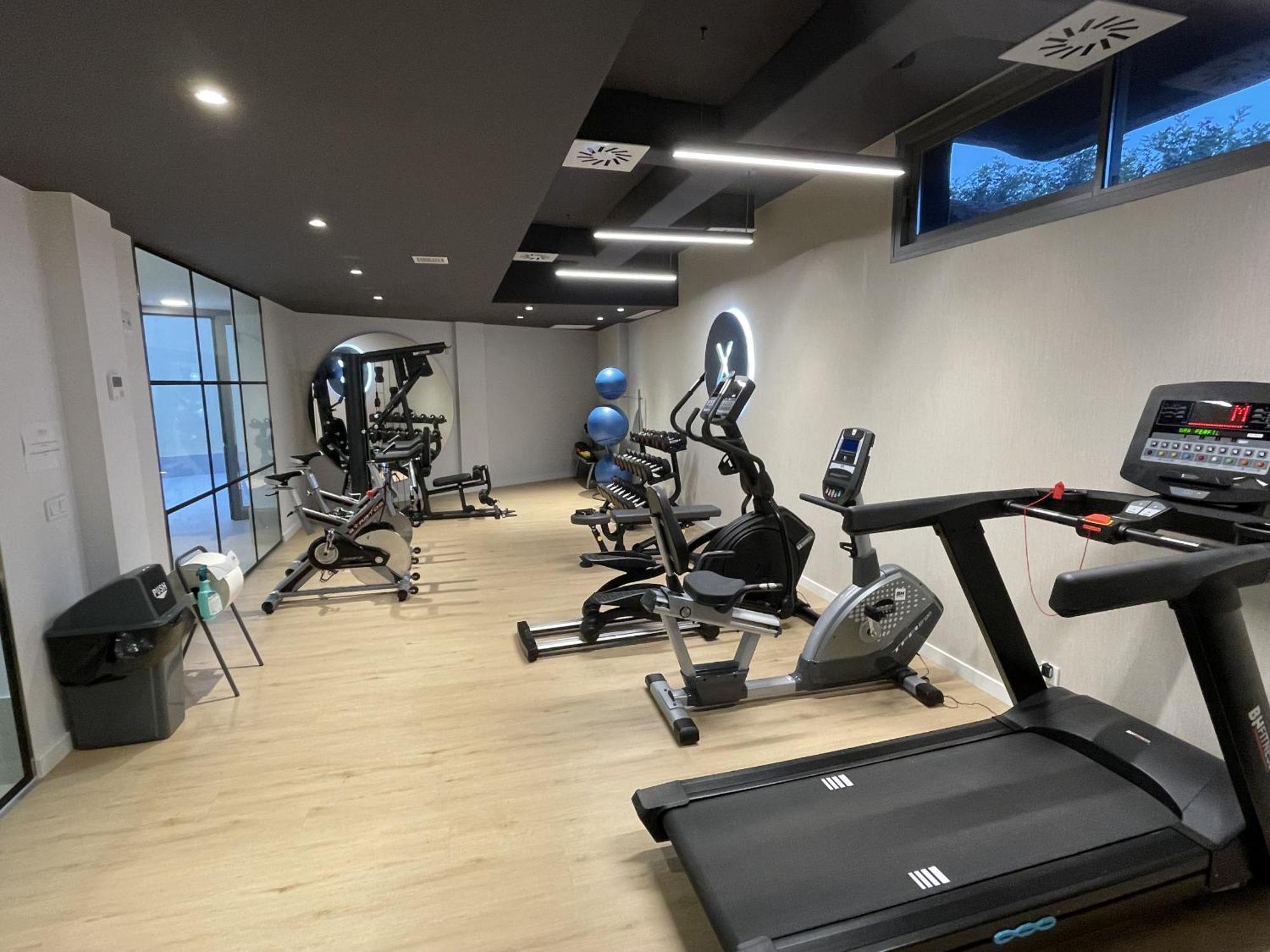 Vivi Homes - Elies House Pool, Gym, Spa & Sea View El Faro Exterior foto